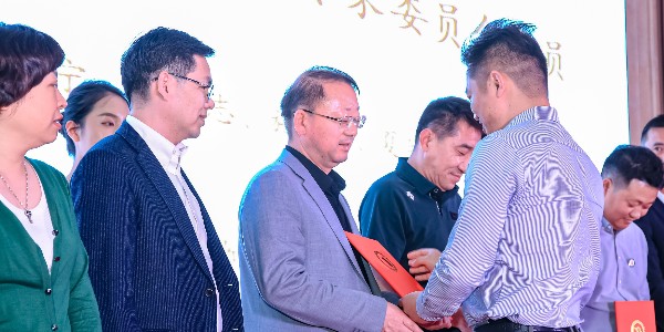 喜訊|南京嘉得力獲蘇清協(xié)“戰(zhàn)略合作伙伴”榮譽稱號&董事長顧衛(wèi)東被聘為蘇清協(xié)專家委員會委員