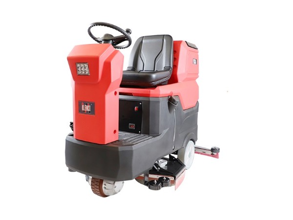 格蘭高K8駕駛式洗地機(jī)