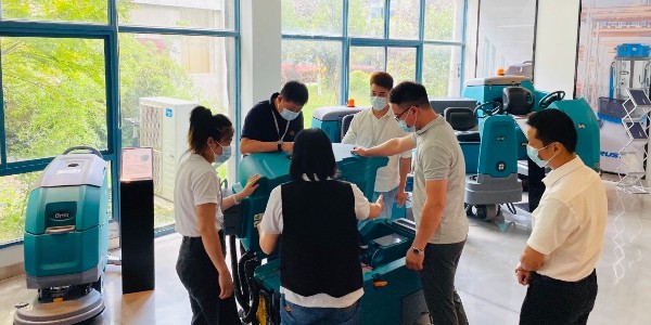 【疫】起學(xué)習(xí)，南京嘉得力開展新品培訓(xùn)會