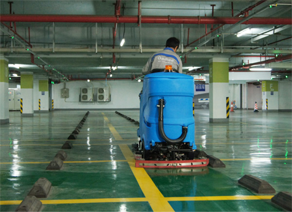 蘇寧集團總部清潔設(shè)備案例